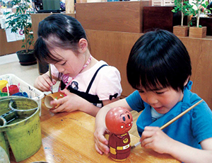 こけし絵付け体験