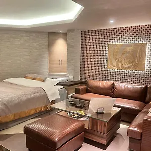 Hotel Crystal Gate Nagoya - Couple Hotel (Adults Only)