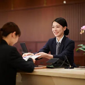 京王プラザホテル