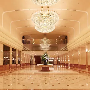 京王プラザホテル