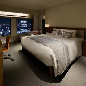 京王プラザホテル