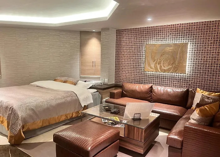Hotel Crystal Gate Nagoya - Couple Hotel (Adults Only)