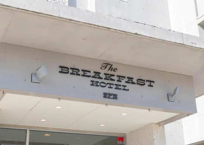 The BREAKFAST HOTEL PORTO石垣島
